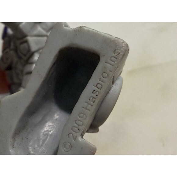 2009 Hasbro Transformers Optimus Prime Bakery Crafts - Picture 6 of 8